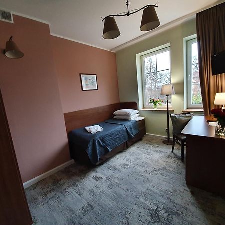 Hotel Siesta Swiebodzin Room photo
